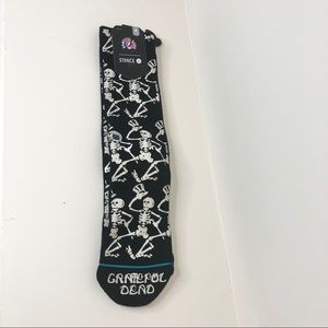 Sold Grateful Dead Men’s Medium Skeleton SocksSold